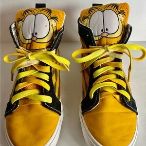 Garfield High-Top Sneakers